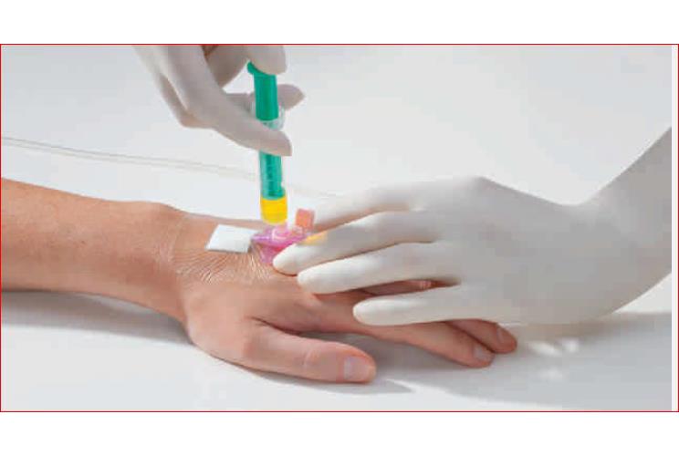 B. Braun Melsungen AG Askina Soft Clear I.V. 8cmx6cm AP 50 transparent. Kanülenfixierverband