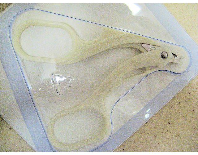 Medtronic, Inc. Premium Extractor AP 12 Klammerentferner