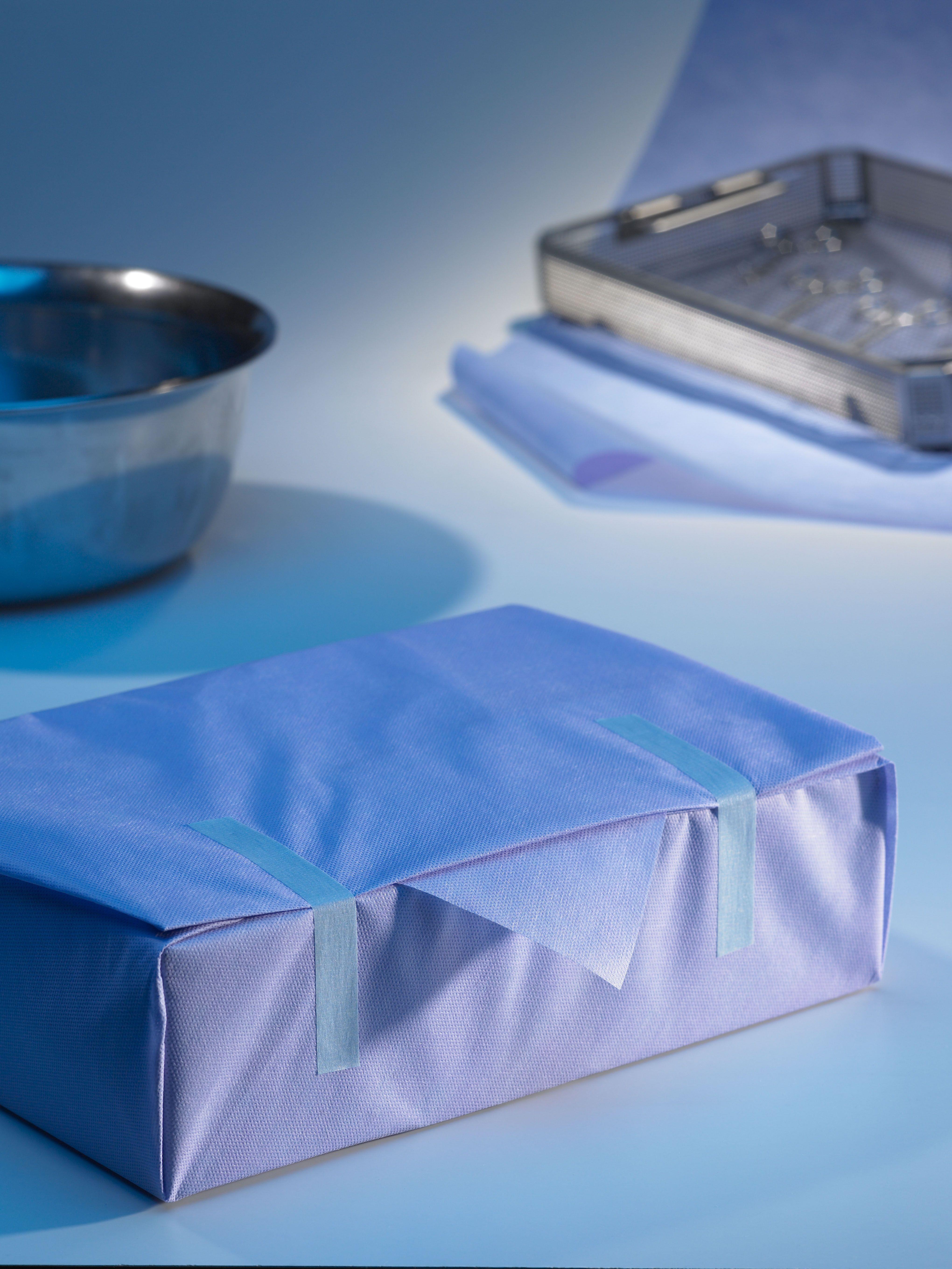 Stericlin SSMMS 43g Bogenverpackung AP 120 120x120cm, blau/violett