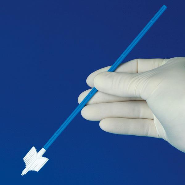 Celltip Gyn-Abstrichbürste 20cm steril AP 50 Endocervical-Vaginalabstriche